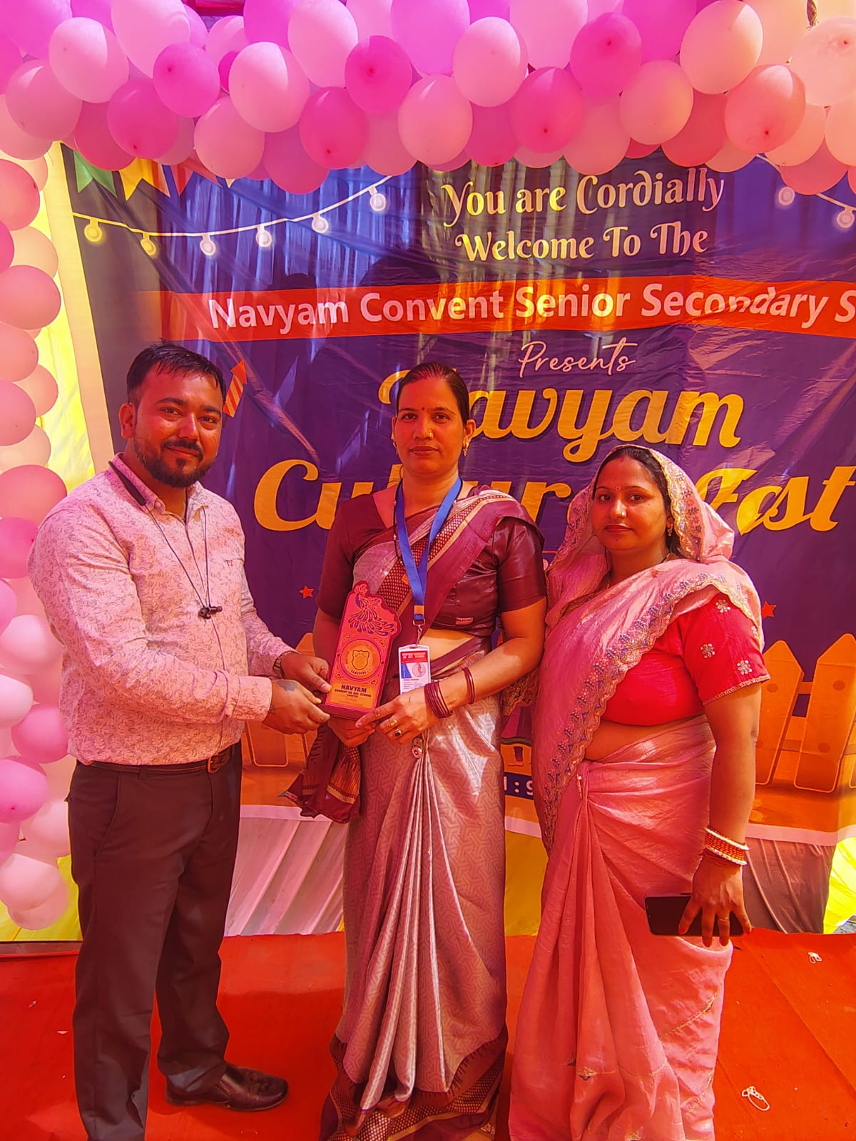 Prize distribution ceremony at school annual function